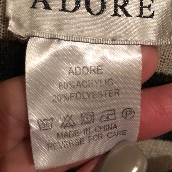 ADORE tunic - Picture 5 of 5